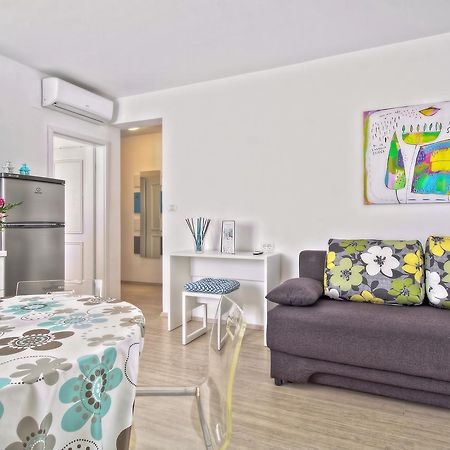 Apartments Punta By Sea Umag Eksteriør billede