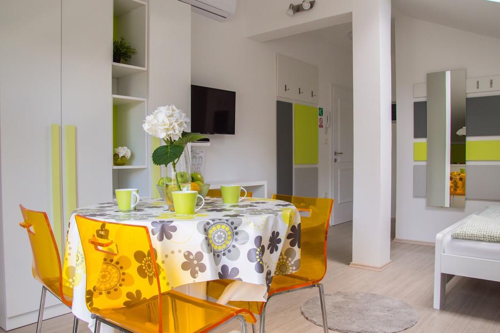 Apartments Punta By Sea Umag Eksteriør billede