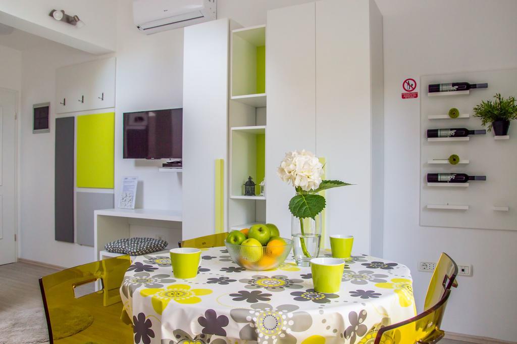 Apartments Punta By Sea Umag Eksteriør billede