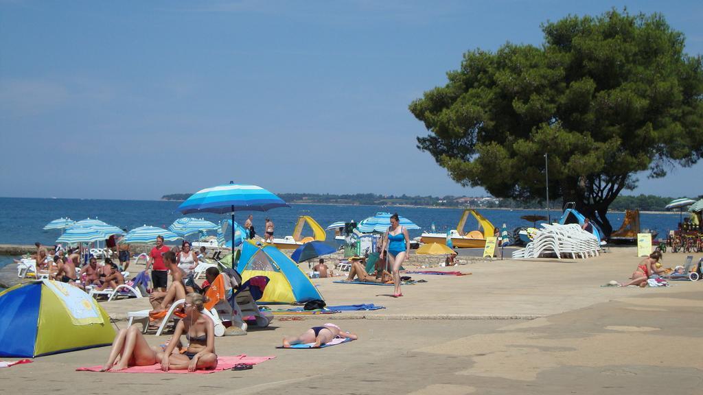 Apartments Punta By Sea Umag Eksteriør billede